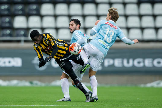 Häckens Demba Savage faller