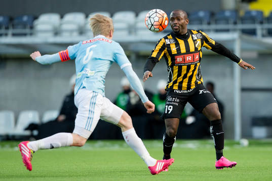 Häckens John Owoeri mot Brommapojkarnas Gustav