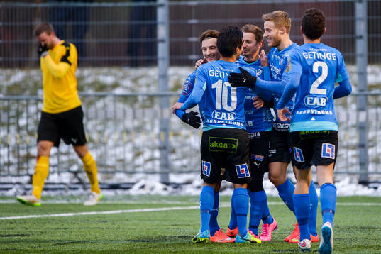 Halmstads spelare jublar