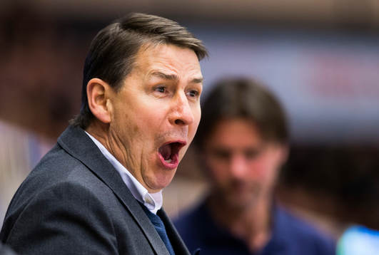 Djurgårdens tränare Hans Särkijärvi reagerar