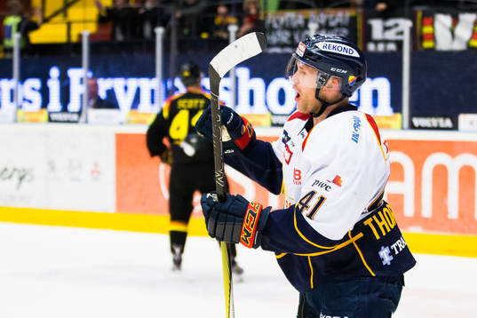 Djurgårdens Patrick Thoresen jublar