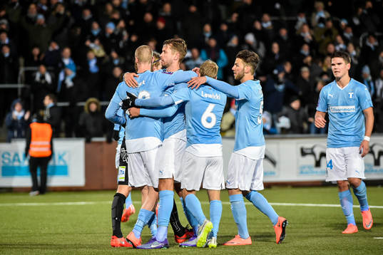 Malmö FFs spelare jublar