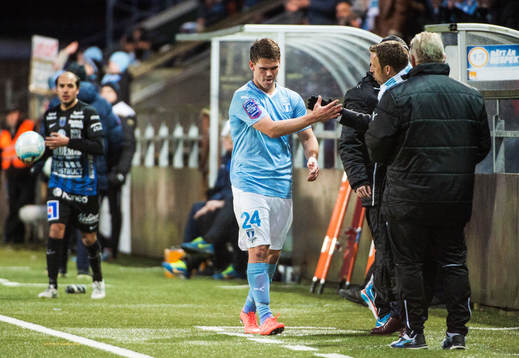 Malmö FFs tränare Allan Kuhn tackar Vidar Örn Kjartansson