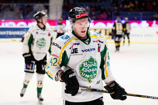 Björklövens Emil Wikström deppar