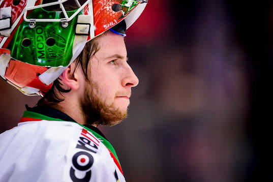 Modos målvakt Adam Reideborn