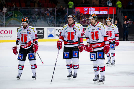 Deppiga Örebro spelare