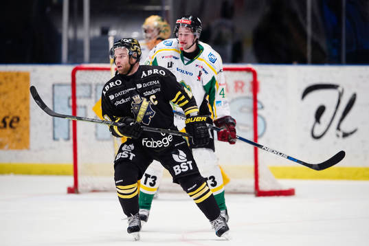 s Christian Sandberg och Björklövens Dennis Persson