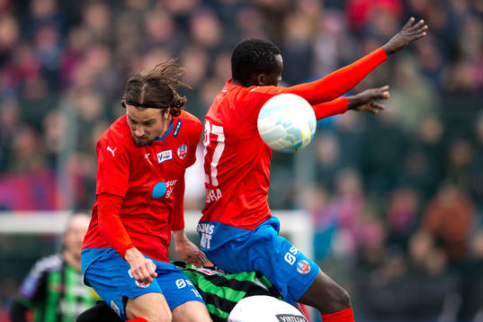 Helsingborgs Linus Hallenius och Lalawélé Atakora