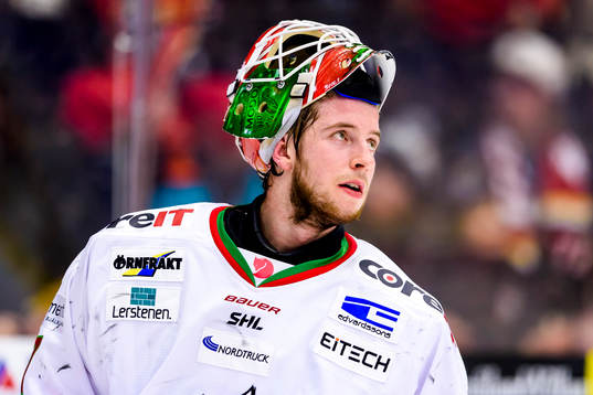 Modos målvakt Adam Reideborn