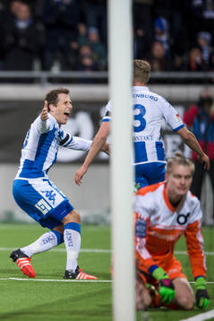 IFK Göteborgs Tobias Hysén jublar med Hjörtur Hermannsson
