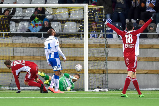 Degerfors Peter Samuelsson kvitterar till 1-1 bakom IFK