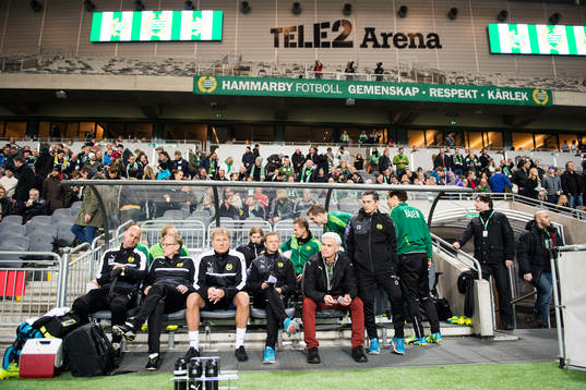 Hammarbys tränare Nanne Bergstrand och assisterande
