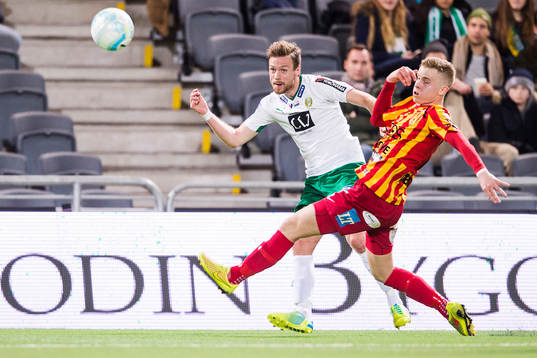 Hammarbys Arnor Smarason och Syrianskas Victor Wernersson