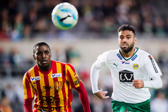Syrianskas Samuel Akintioye och Hammarbys Imad Khalili