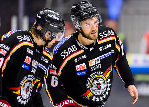 Luleås Craig Schira blöder från ansiktet