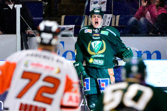 Färjestads Sebastian Erixon jublar