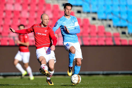 Ålborgs Kasper Pedersen och Malmö FFs Markus Rosenberg