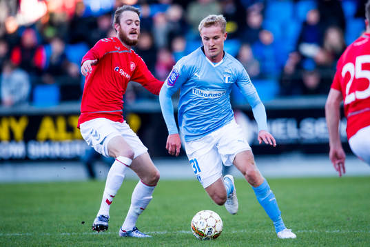 Ålborgs Rasmus Jönsson och Malmö FFs Franz Brorsson