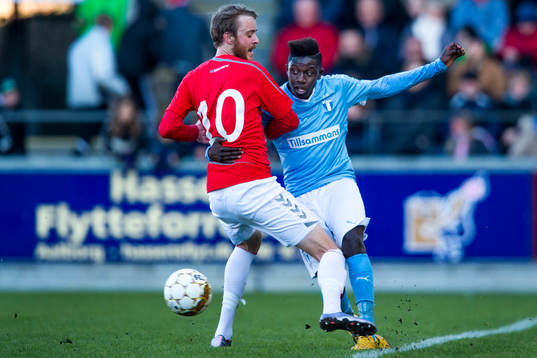 Ålborgs Rasmus Jönsson och Malmö FFs Pa Konate