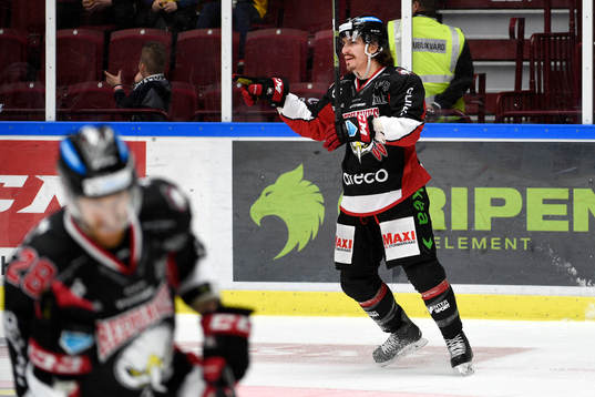 Malmö Redhawks Peter Mueller jublar