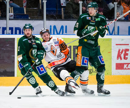 Färjestads Linus Persson och Karlskronas Alexander