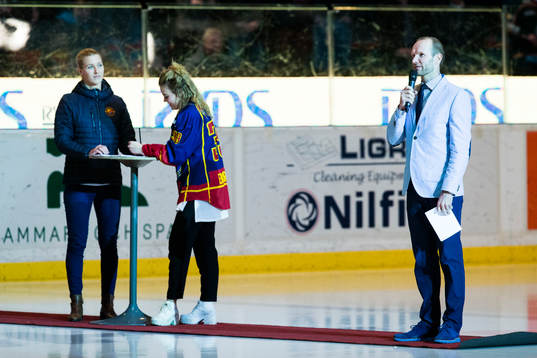 Djurgårdens Danijela Rundqvist (v) och Nils Ekman (h) är