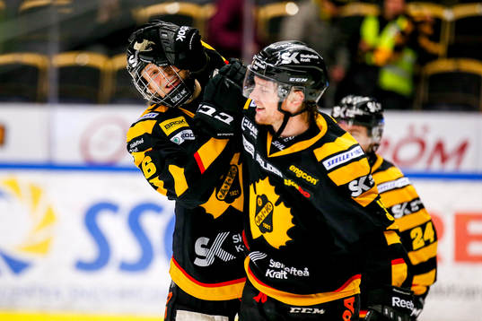 Skellefteås Linus LIndström gjorde sitt första SHL mål