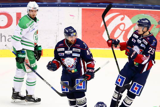 Linköpings Nichlas Hardt (målgörare) och Gabriel