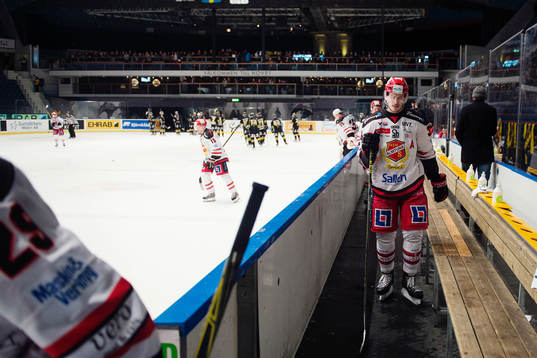 Almtunas Emil Larsson deppar