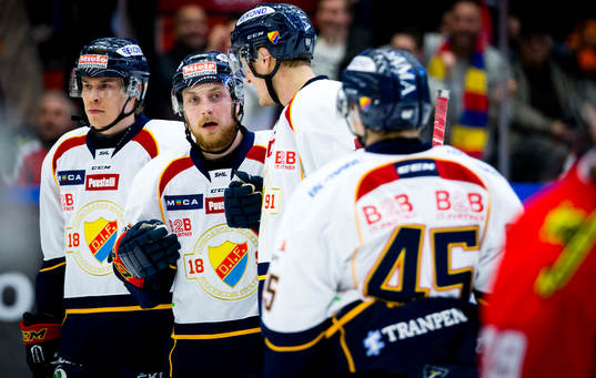 Djurgårdens Linus Hultström gör 0-1 och jublar med