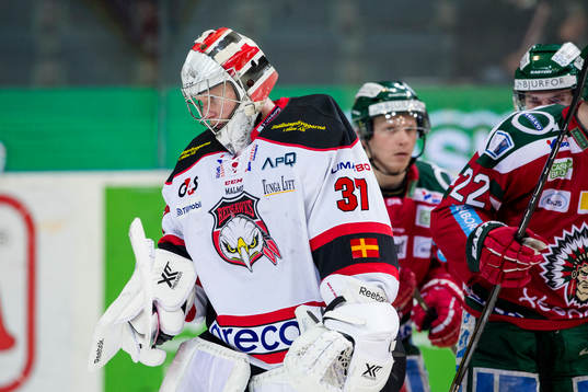 Malmö Redhawks målvakt Tim Hultstrand deppar