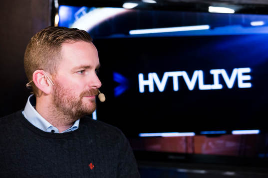 s kommunikationsansvarige Johan Freijd i HVTVLive