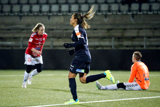 Rosengårds Marta Viera Da Silva jublar