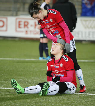 Kristianstads Jennie Danielsson och Johanna Rasmussen deppar