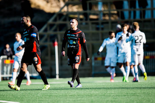 Häcken har gjort  0-2 och Trollhättans Agon Beqiri och