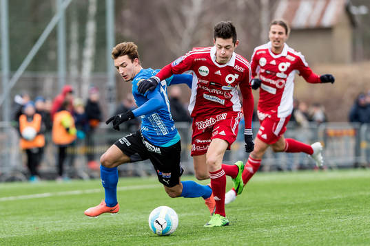 Halmstads Sead Haksabanovic och Degerfors Amor Layouni
