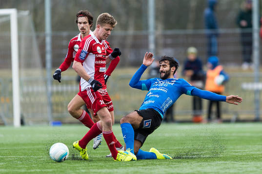 Degerfors Ludvig Fritzson och Halmstads Mohammed Ali Khan