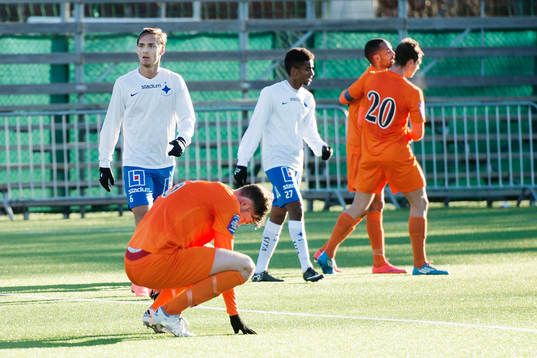 En spelare i Athletics lag deppar