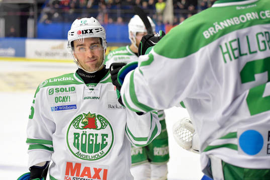 Rögles Dominik Granak jublar