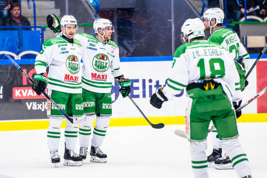 Rögles Dominik Granak jublar
