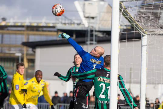 Varbergs Målvakt Peter Dahlberg