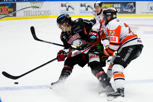 Malmö Redhawks Peter Mueller och Karlskronas Joachim Rohdin