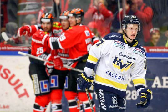 s Emil Johansson deppar och Örebros Daniel Viksten jublar