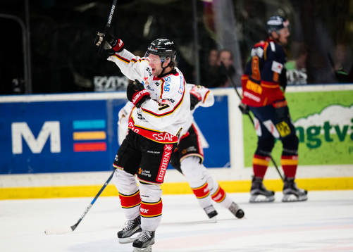 Luleås Jonathan Granström (h) gör 1-1 kvitteringen