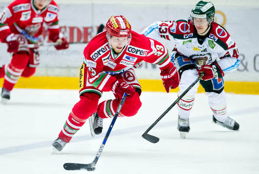 Modos Kristian Jakobsson och Frölundas Tom Nilsson
