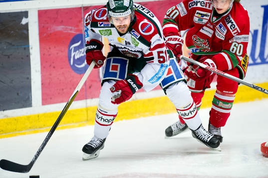 Frölundas Mats Rosseli Olsen och Modos Ludvig Nilsson