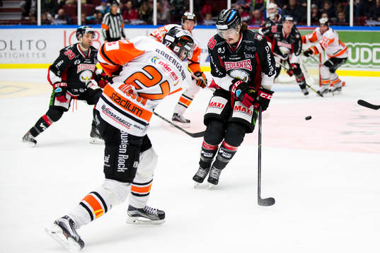 Malmö Redhawks Peter Mueller stoppar skått från