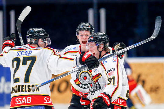 Luleås Jonathan Granström jublar