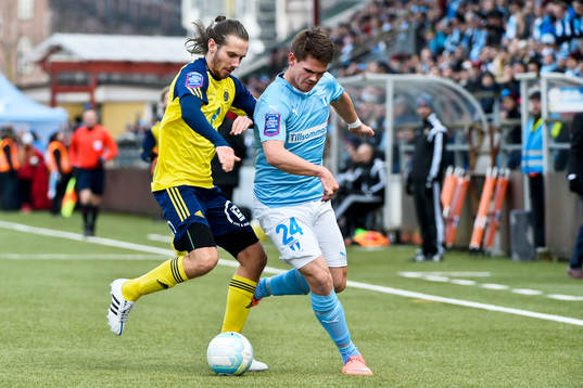 Ängelholms Johan Eiswohld och Malmö FFs Vidar Örn