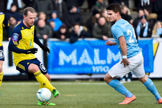 Ängelholms Sebastian Carlsen och Malmö FFs Vidar Örn